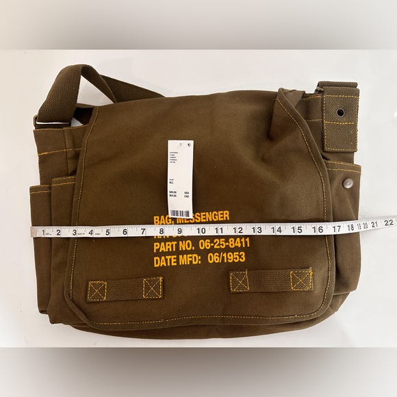UO x Rothco Heavyweight Classic Canvas Messenger Bag in Olive Drab NWT - Picture 2 of 11